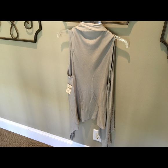 NWT Coldwater Creek Sm/Med Gray Long Sweater Vest - Picture 5 of 5